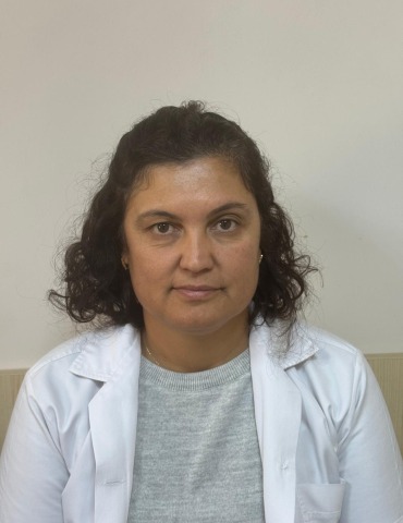 Hemşire Aynur Karataş